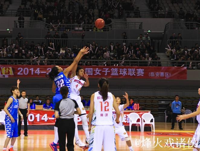 击败浙江稠州银行,拿下主场首胜! 击败浙江稠州银行,拿下主场首胜!